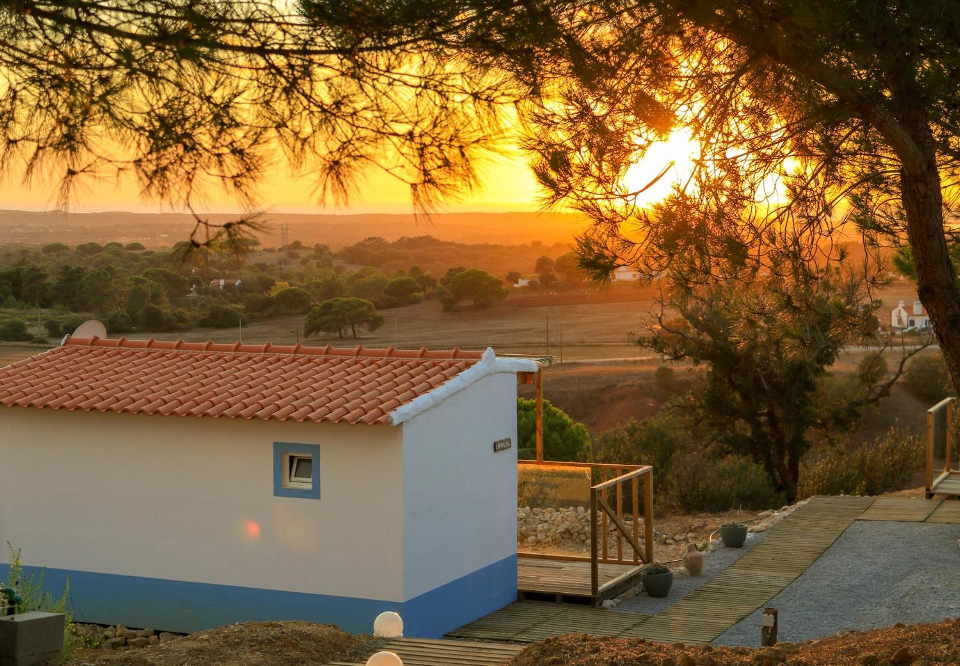 Гостевой дом Monte Sardinha Сантиагу-ду-Касен Экстерьер фото